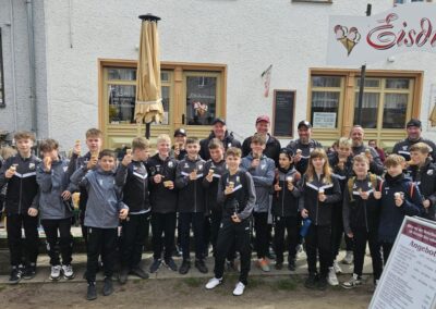 Eisdiele Berliner Tor dankt den D-Junioren des MTV 1860 Altlandsberg