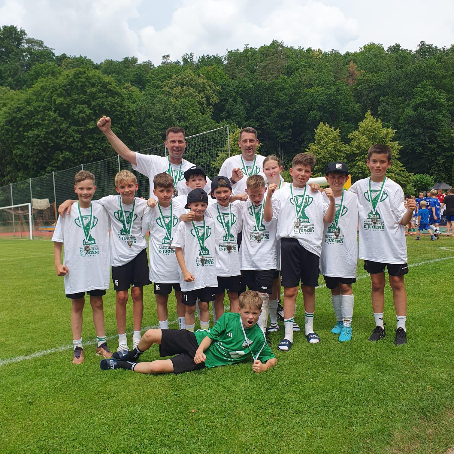 Stolz ohne Ende, nach dem Pokalfinale: Unsere E1 krönt eine fantastische Saison